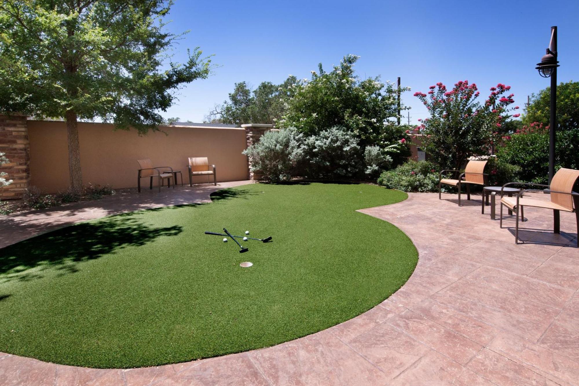 Courtyard By Marriott Lubbock Downtown/University Area Екстер'єр фото