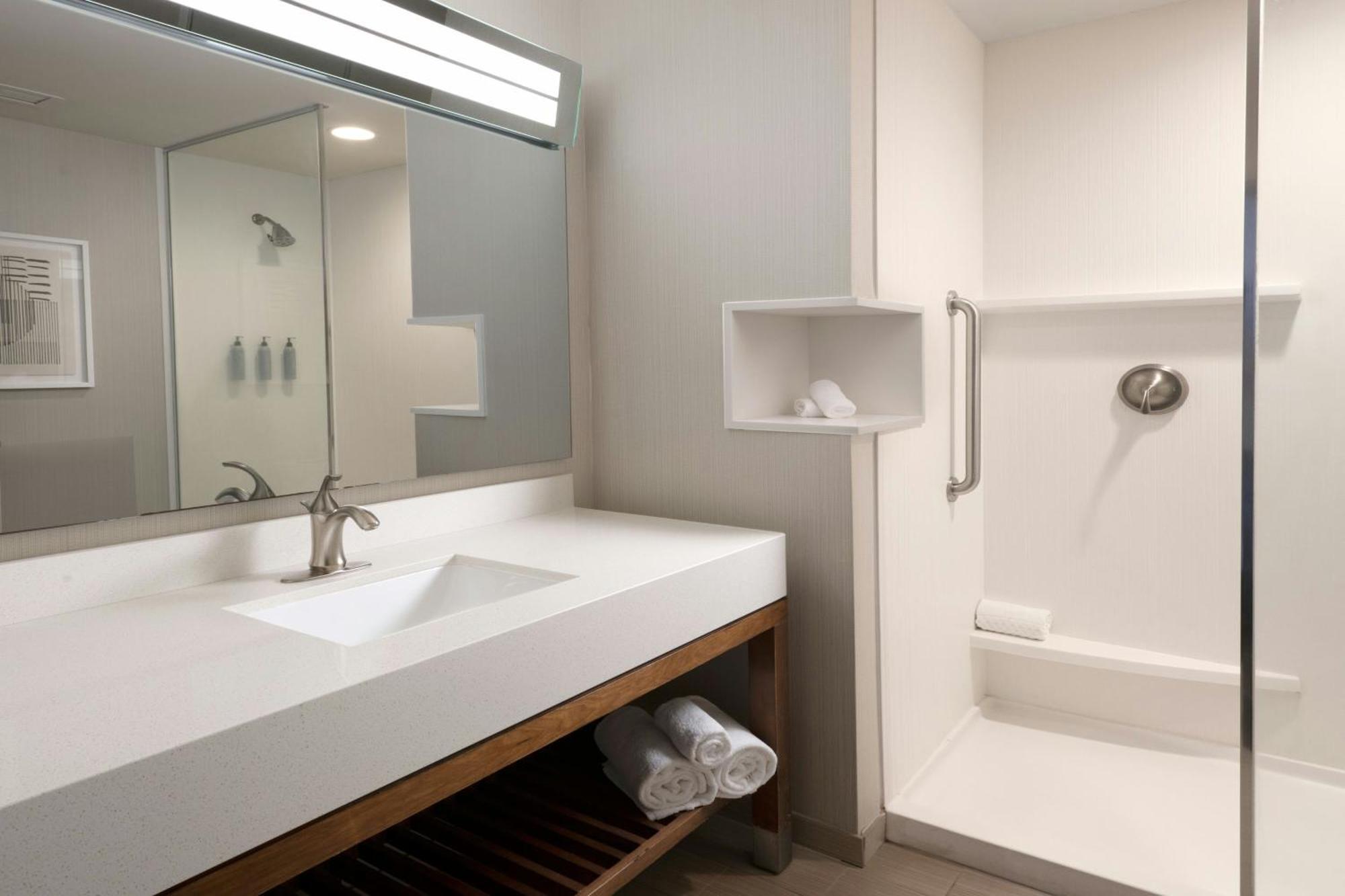Courtyard By Marriott Lubbock Downtown/University Area Екстер'єр фото