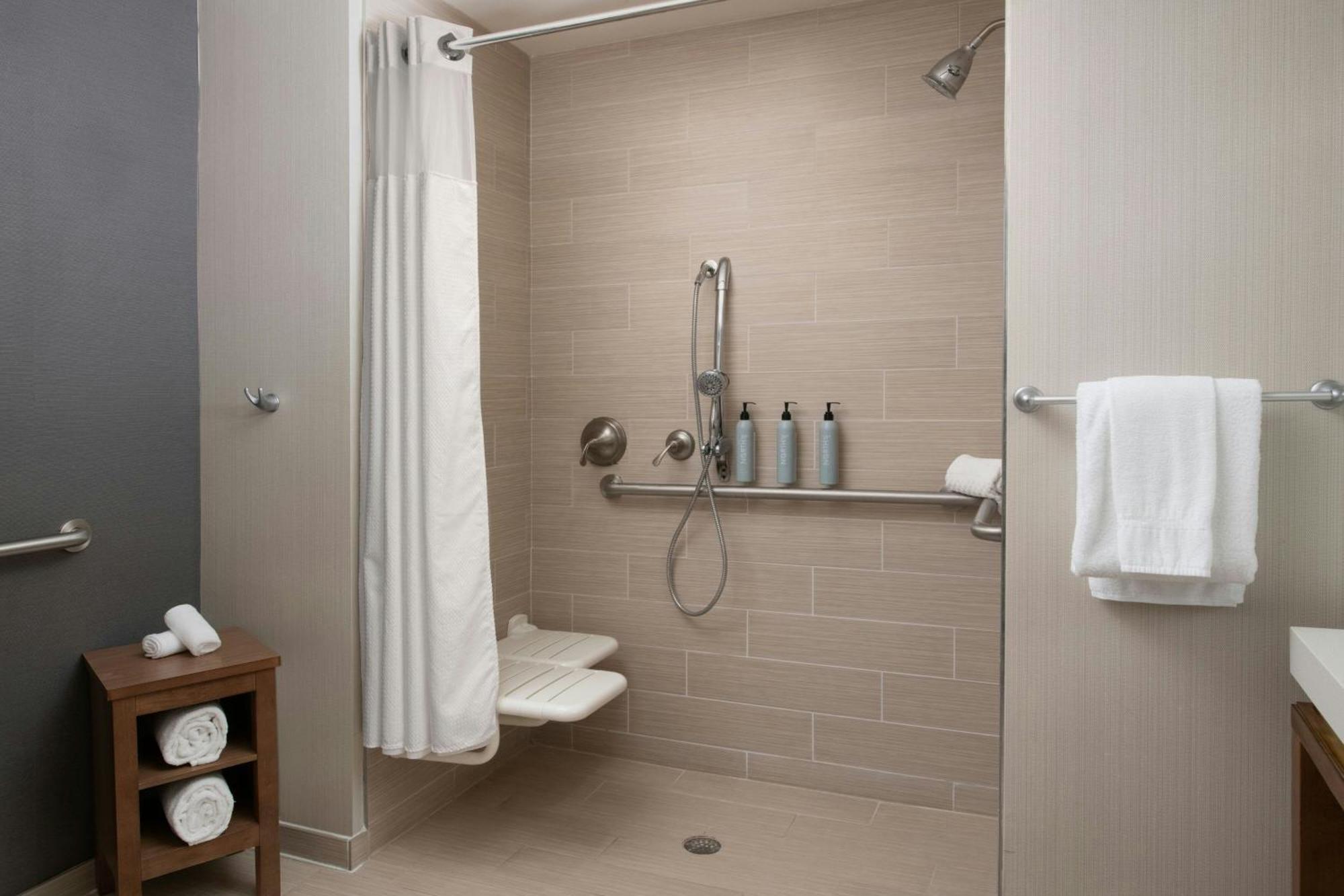 Courtyard By Marriott Lubbock Downtown/University Area Екстер'єр фото